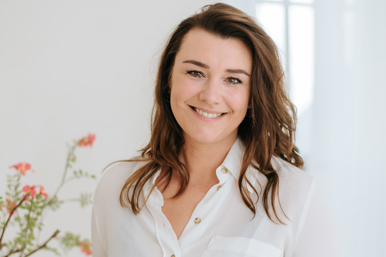 Wat zijn de doelen die Nicolette wil behalen binnen Secretary Plus?